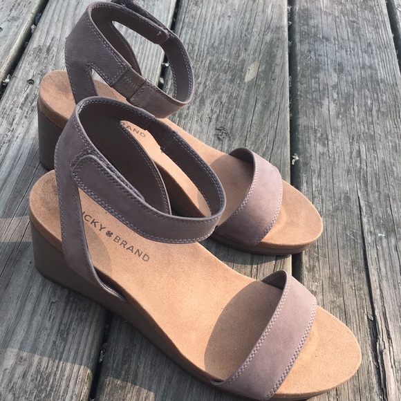 Lucky Brand Shoes - ⬇️Price Drop ⬇️🌸LUCKY BRAND🌸